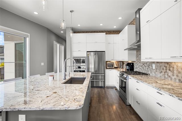 9657 Taylor River Circle