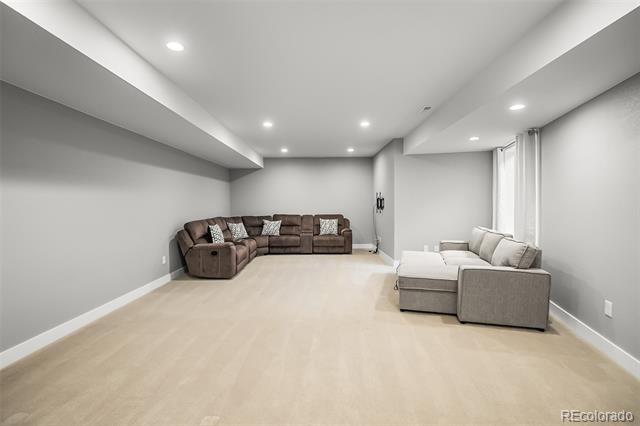 9657 Taylor River Circle