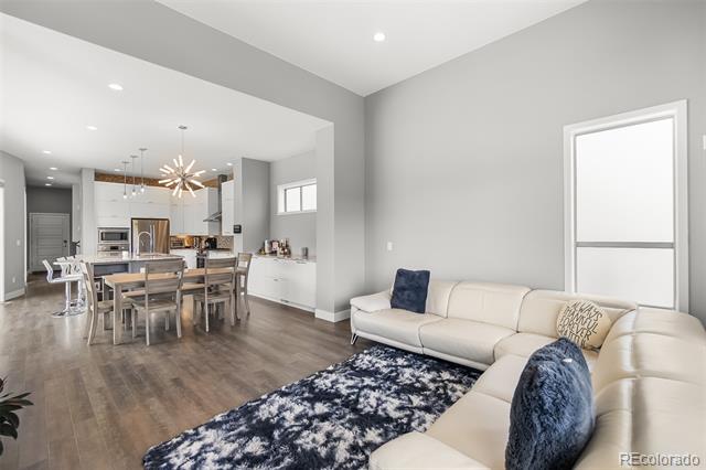 9657 Taylor River Circle