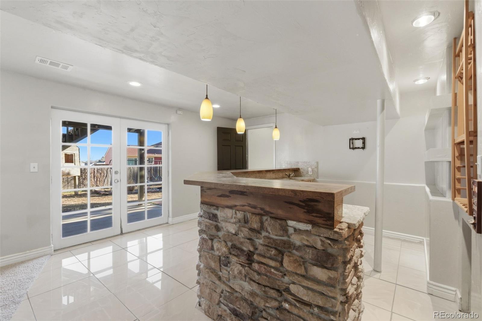 11546 Elm Court