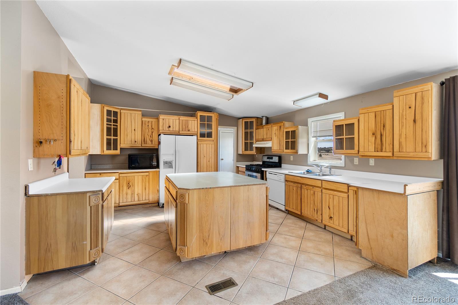 40698 Gold Nugget Drive