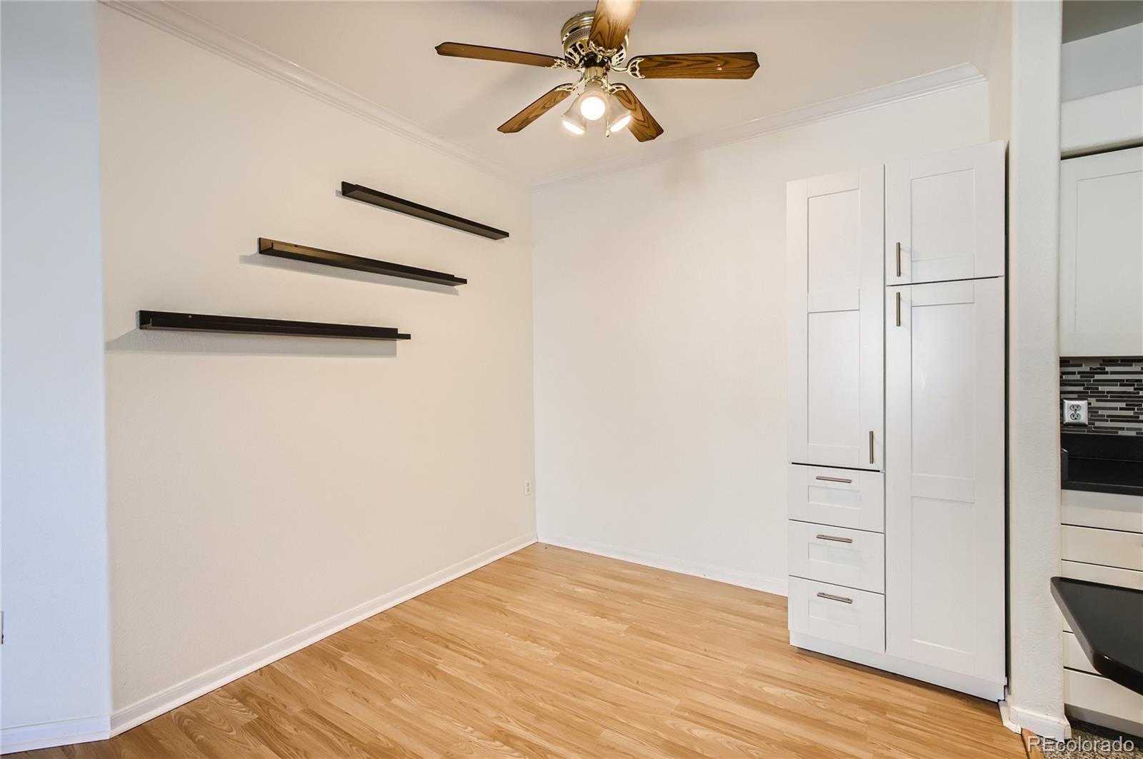 6017 Castlegate Drive W Unit: F22