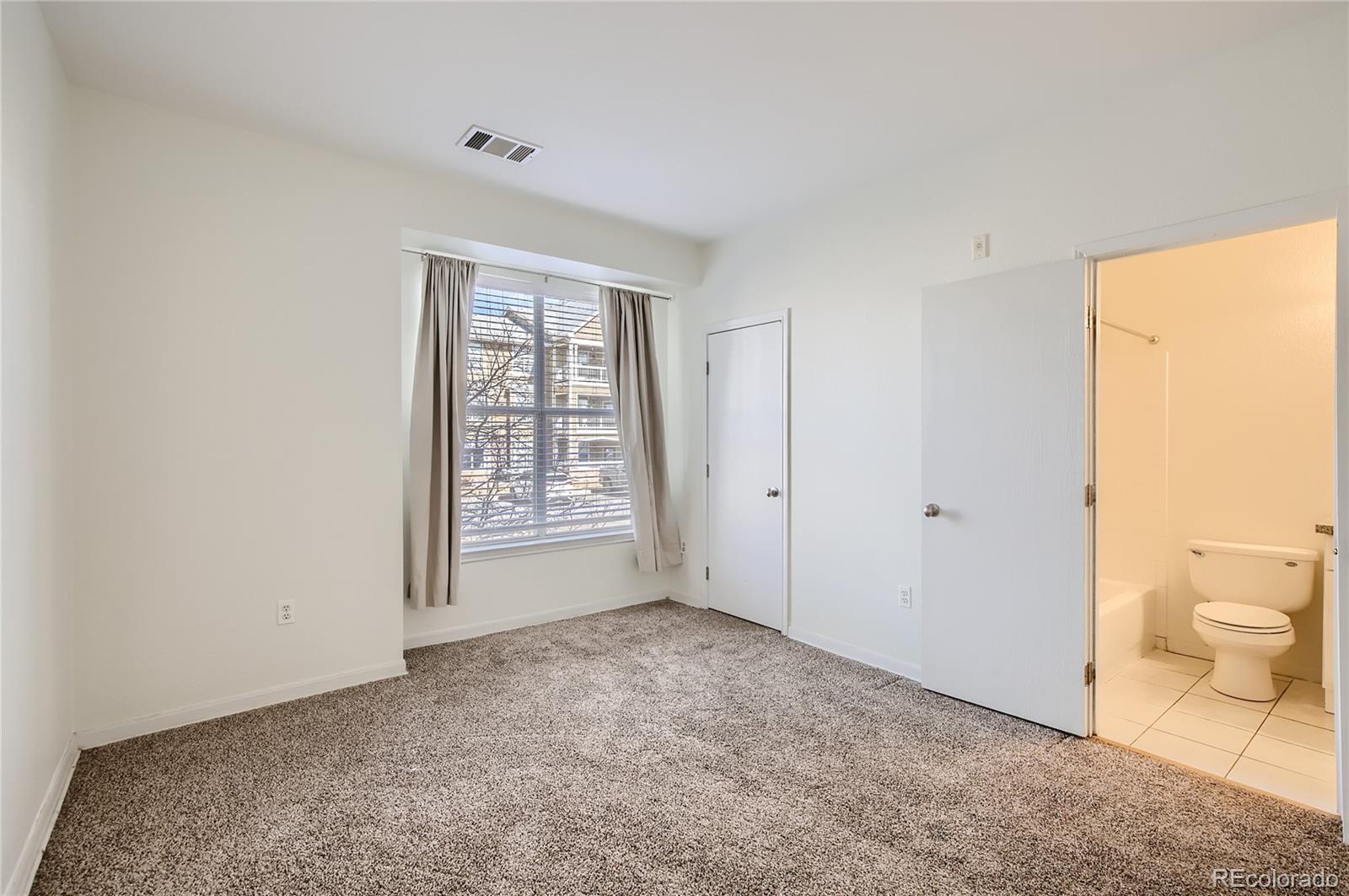 6017 Castlegate Drive W Unit: F22