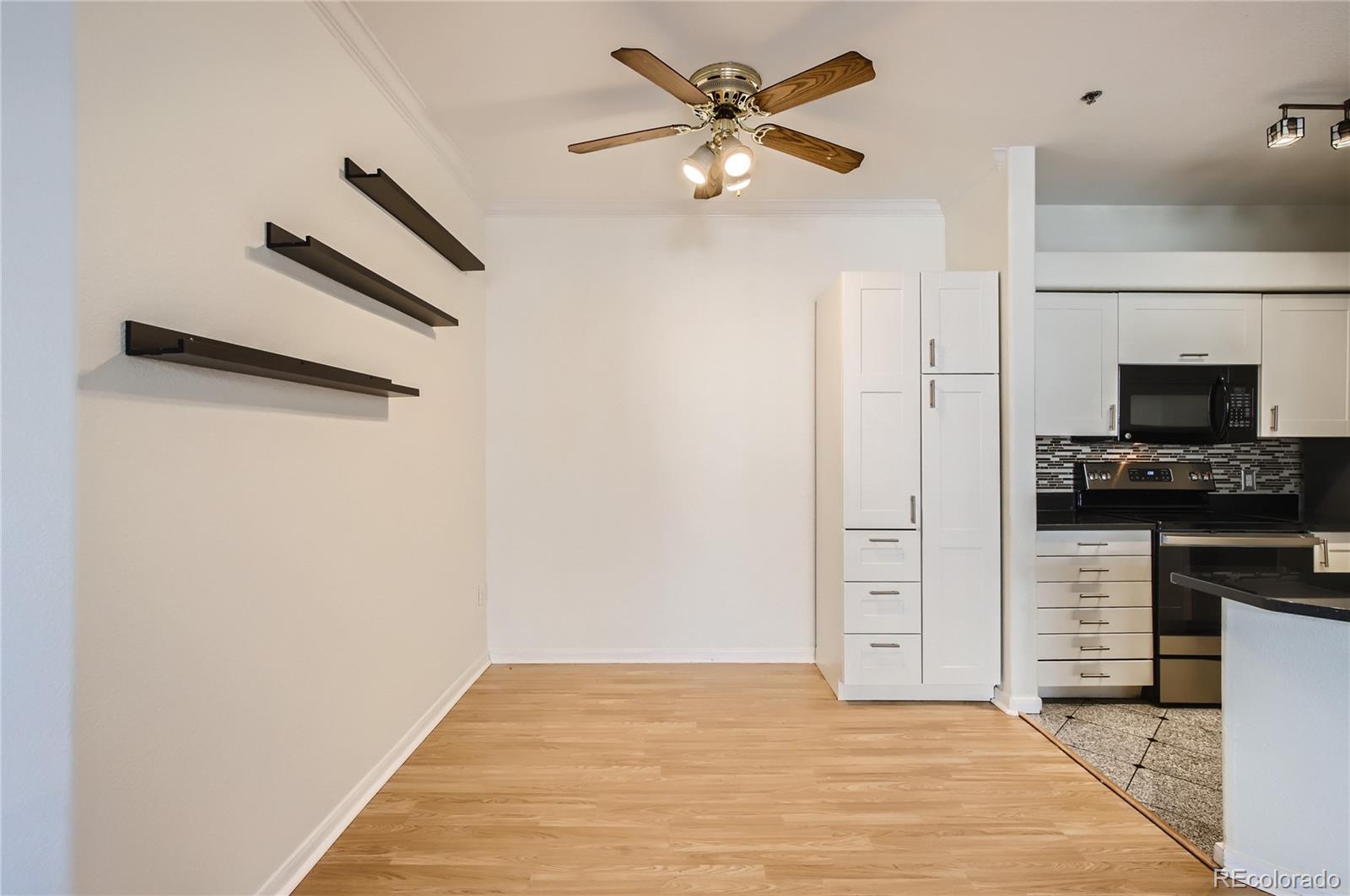 6017 Castlegate Drive W Unit: F22