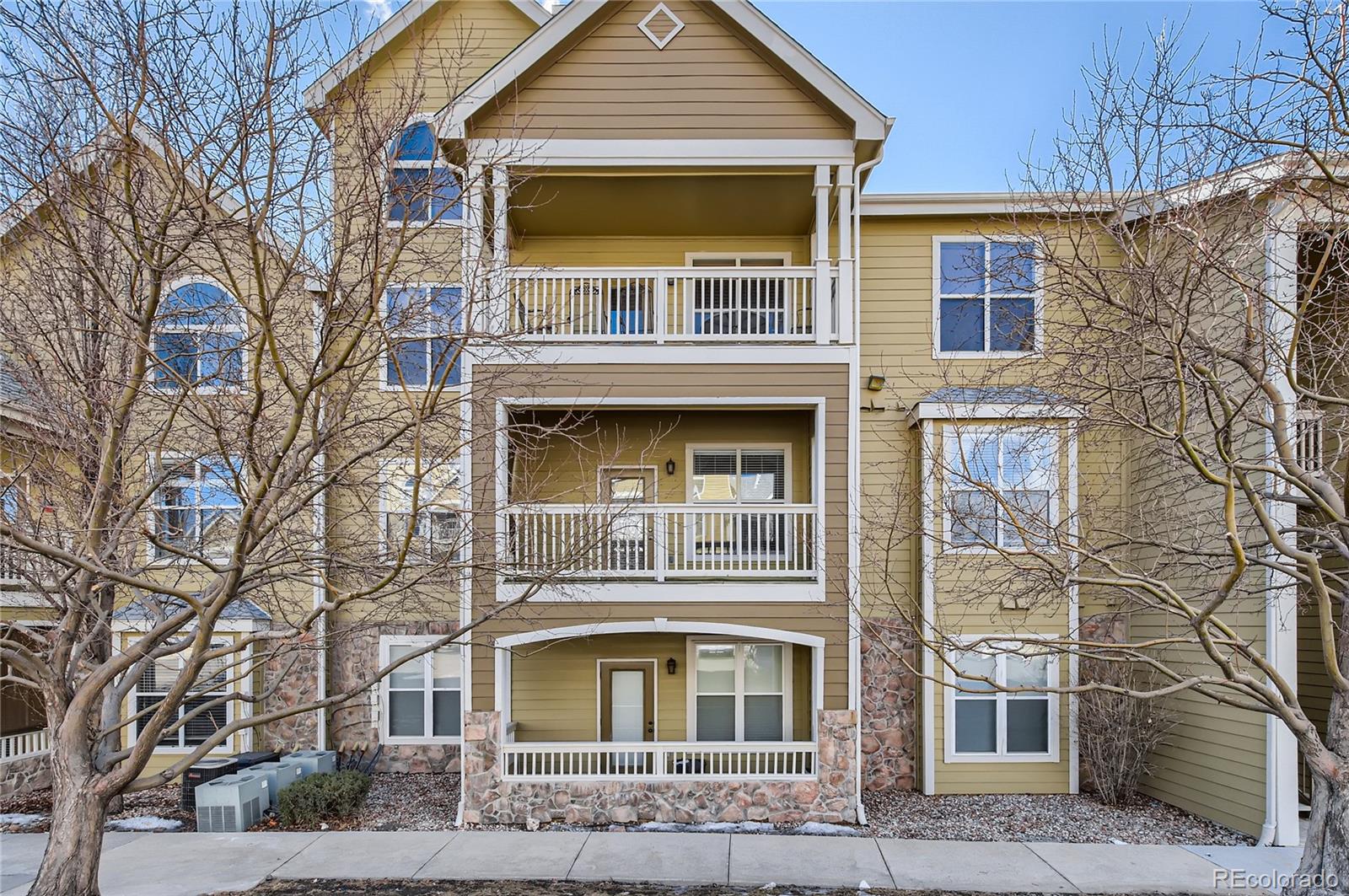 6017 Castlegate Drive W Unit: F22
