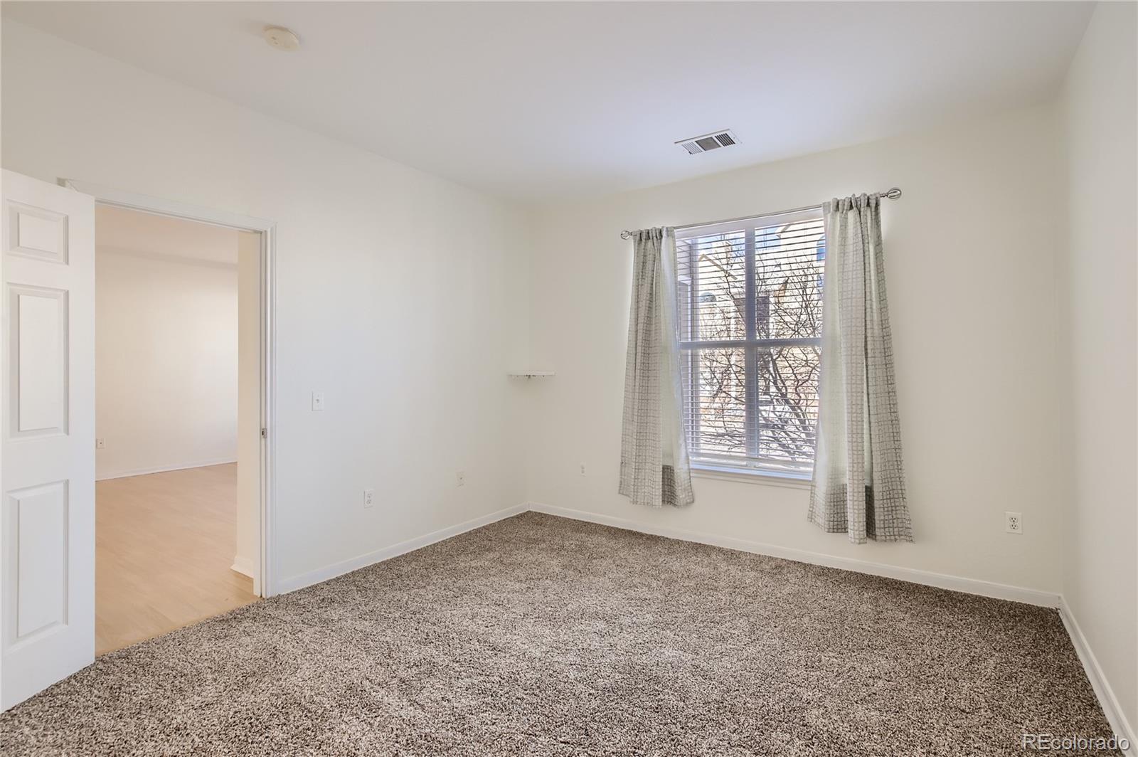 6017 Castlegate Drive W Unit: F22