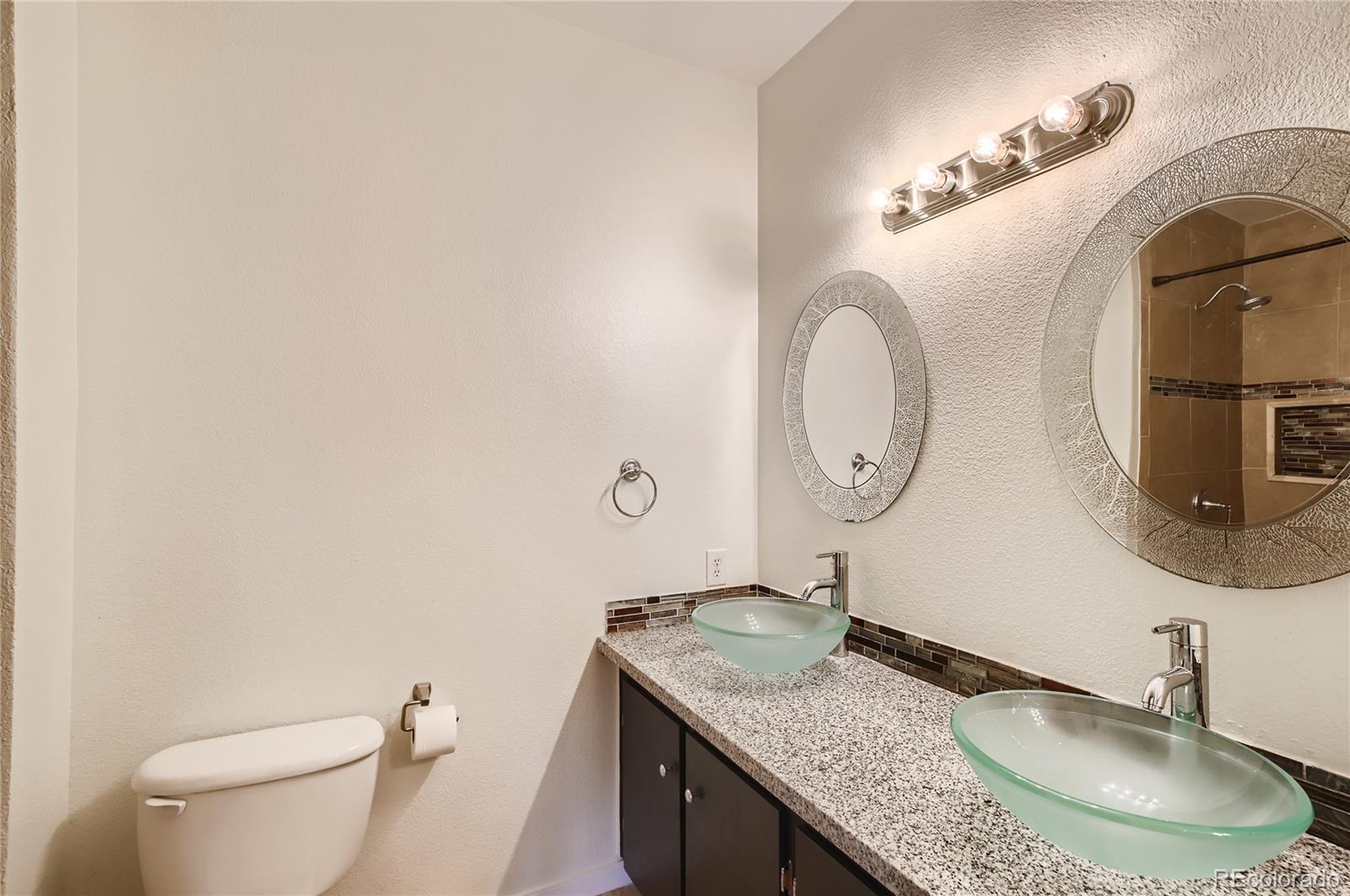 6017 Castlegate Drive W Unit: F22