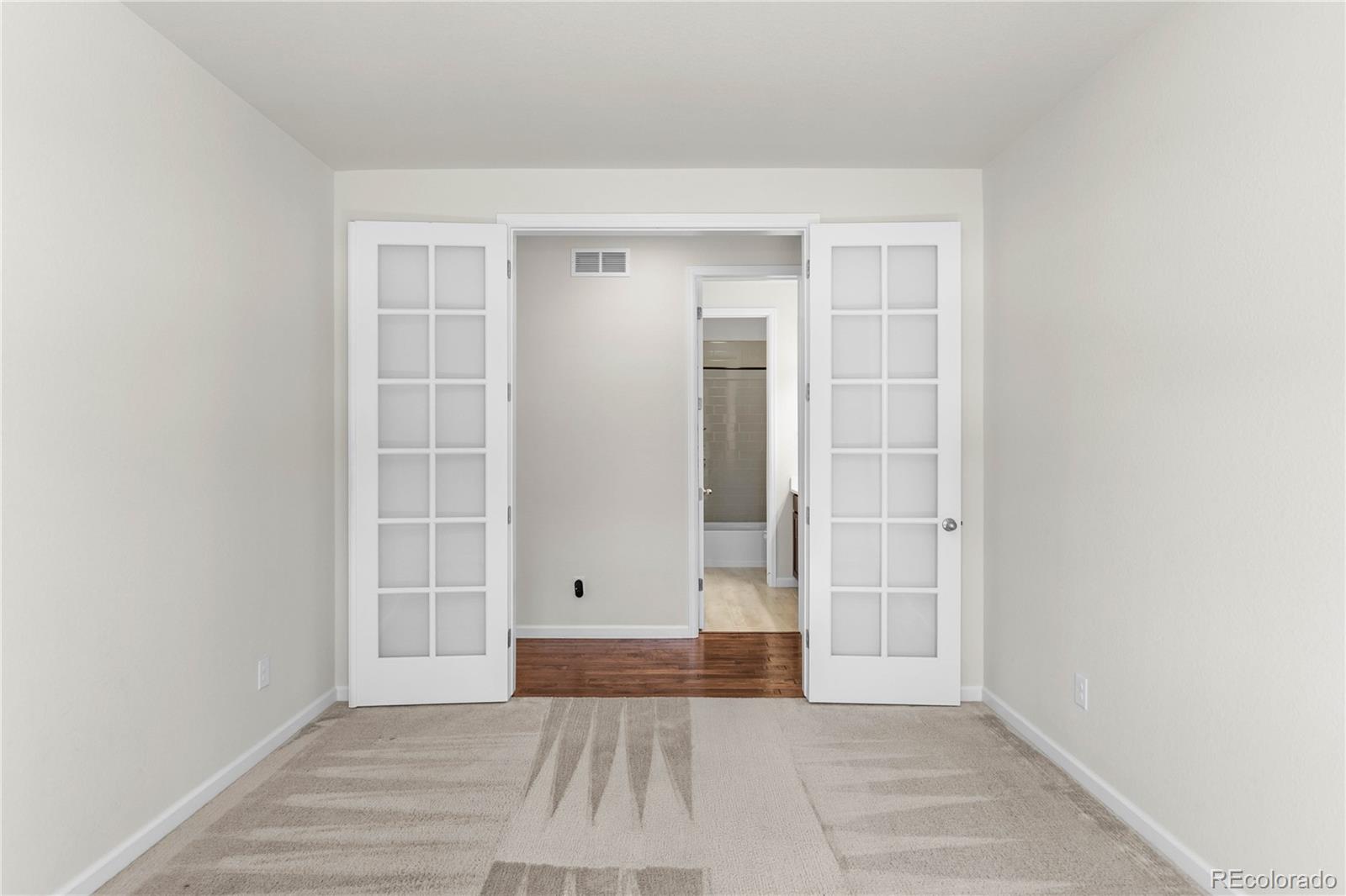 2500 Hillcroft Lane