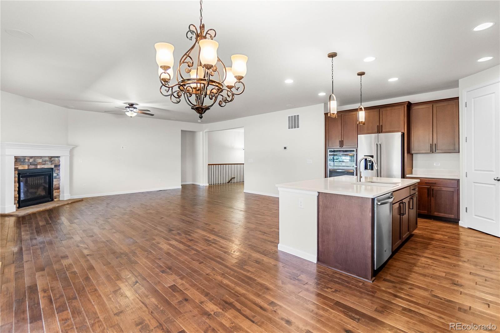 2500 Hillcroft Lane