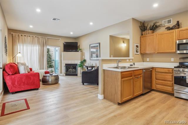 3847 Mossy Rock Drive Unit: 104