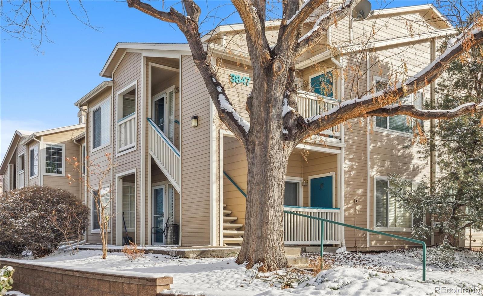 3847 Mossy Rock Drive Unit: 104