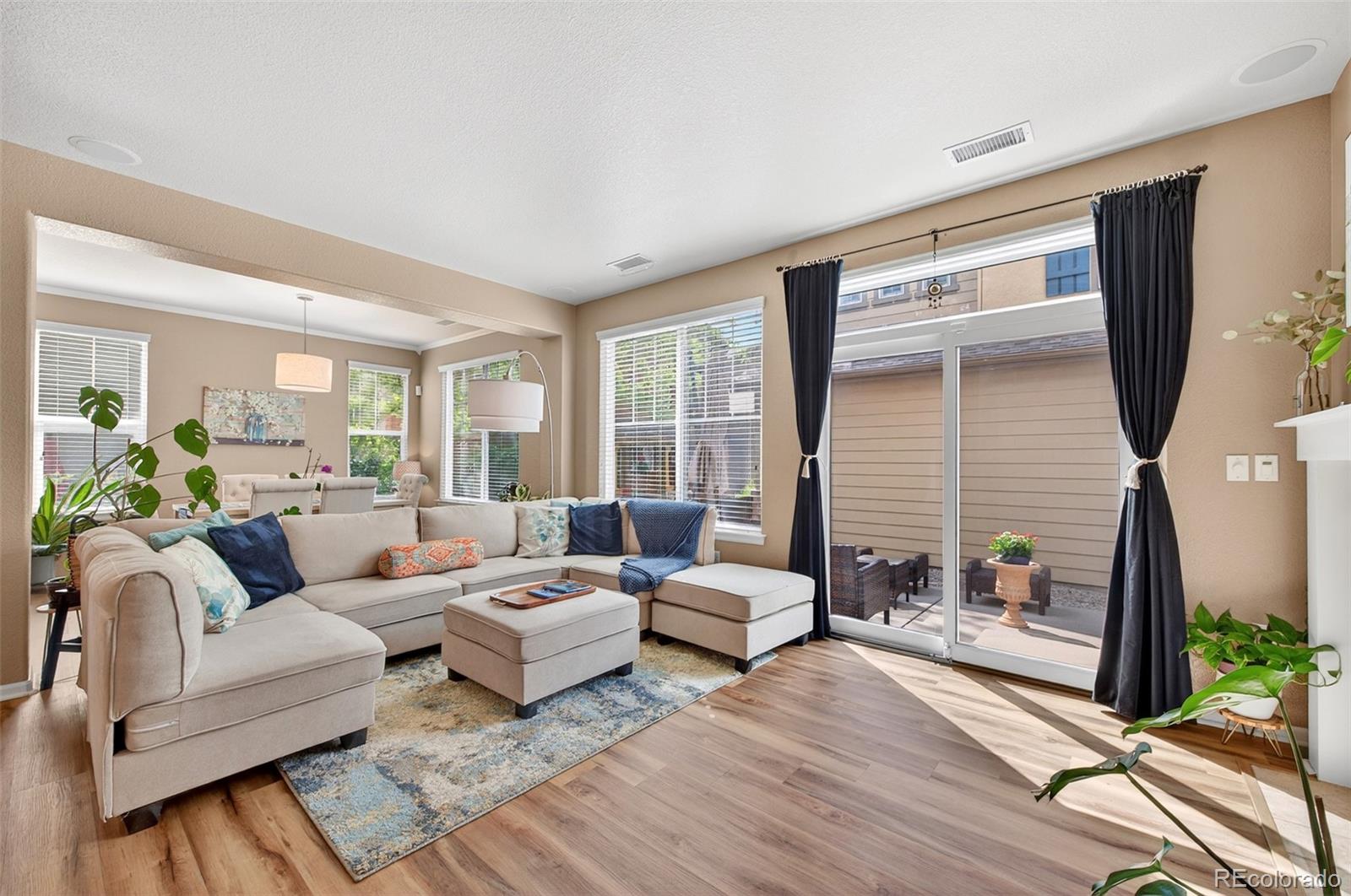 10648 Ashfield Street