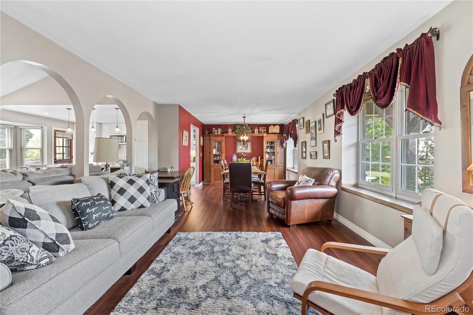 10364 W Powers Avenue