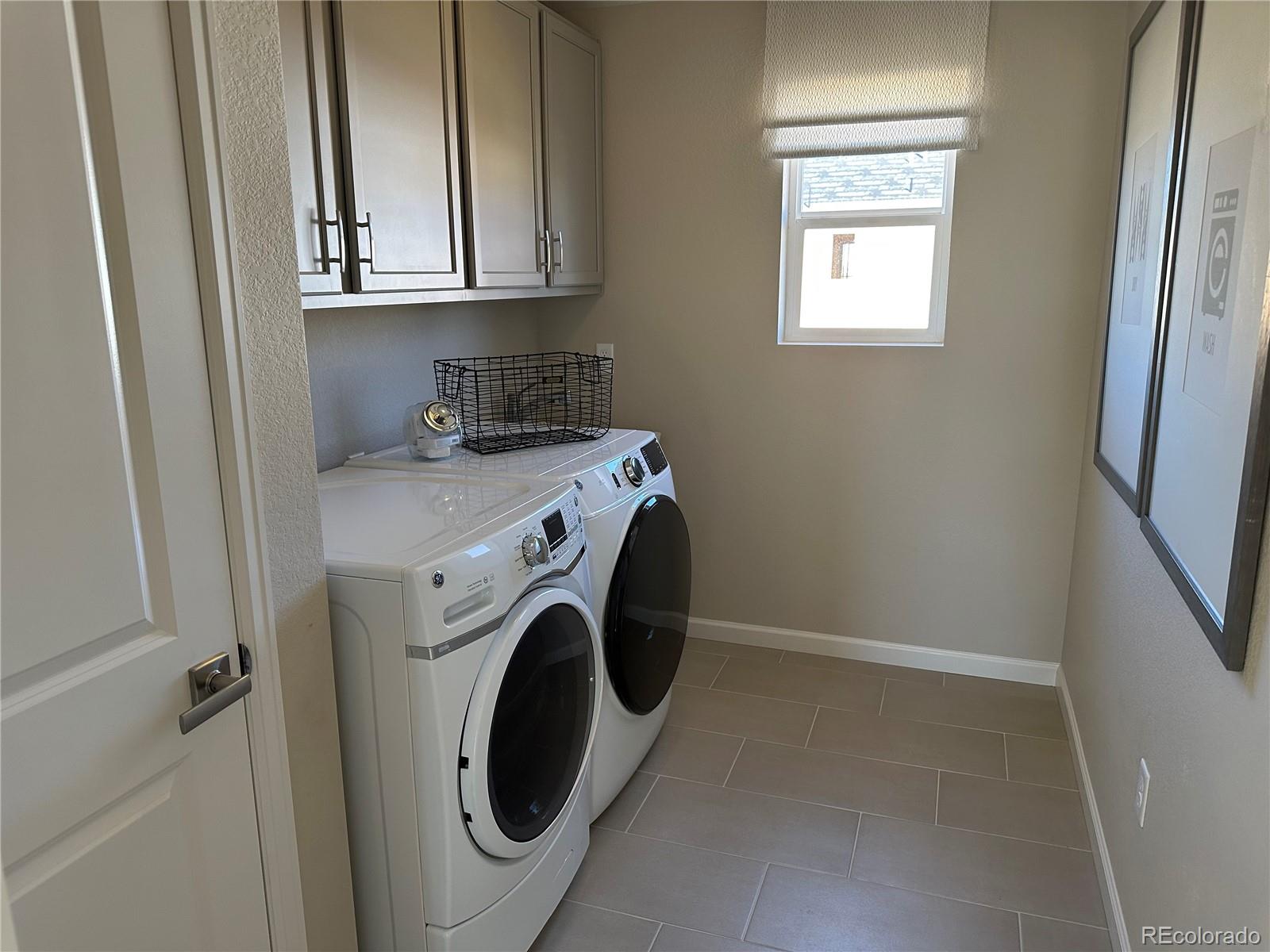 350 Vista Cliff Circle