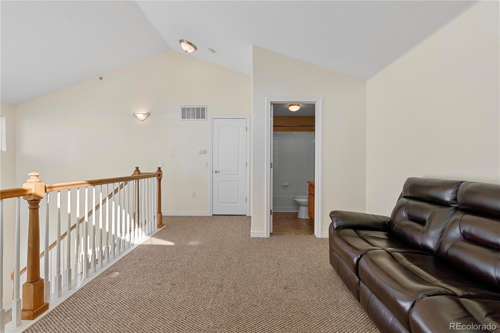 18657 Stroh Road Unit: 4208