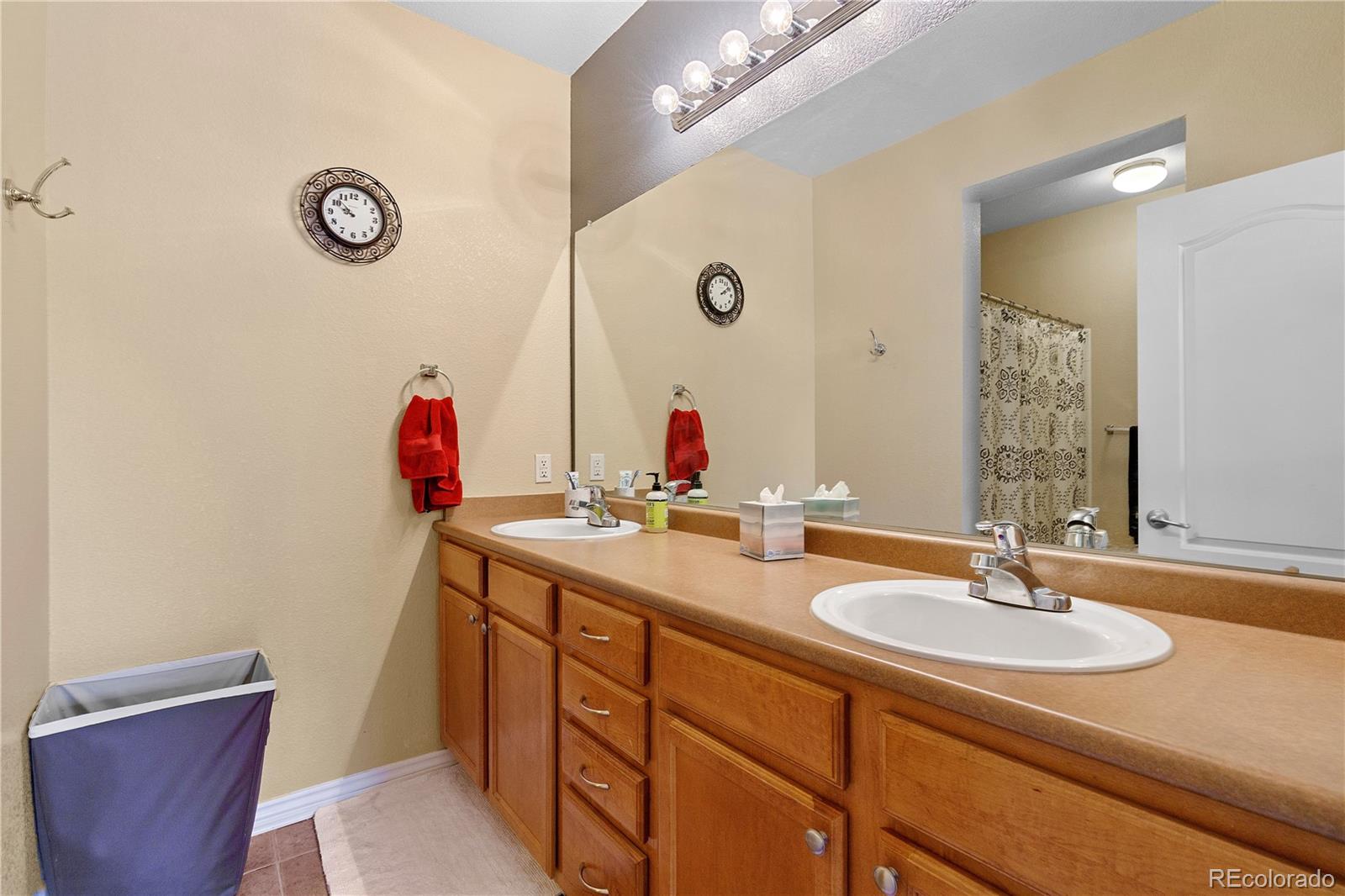 18657 Stroh Road Unit: 4208