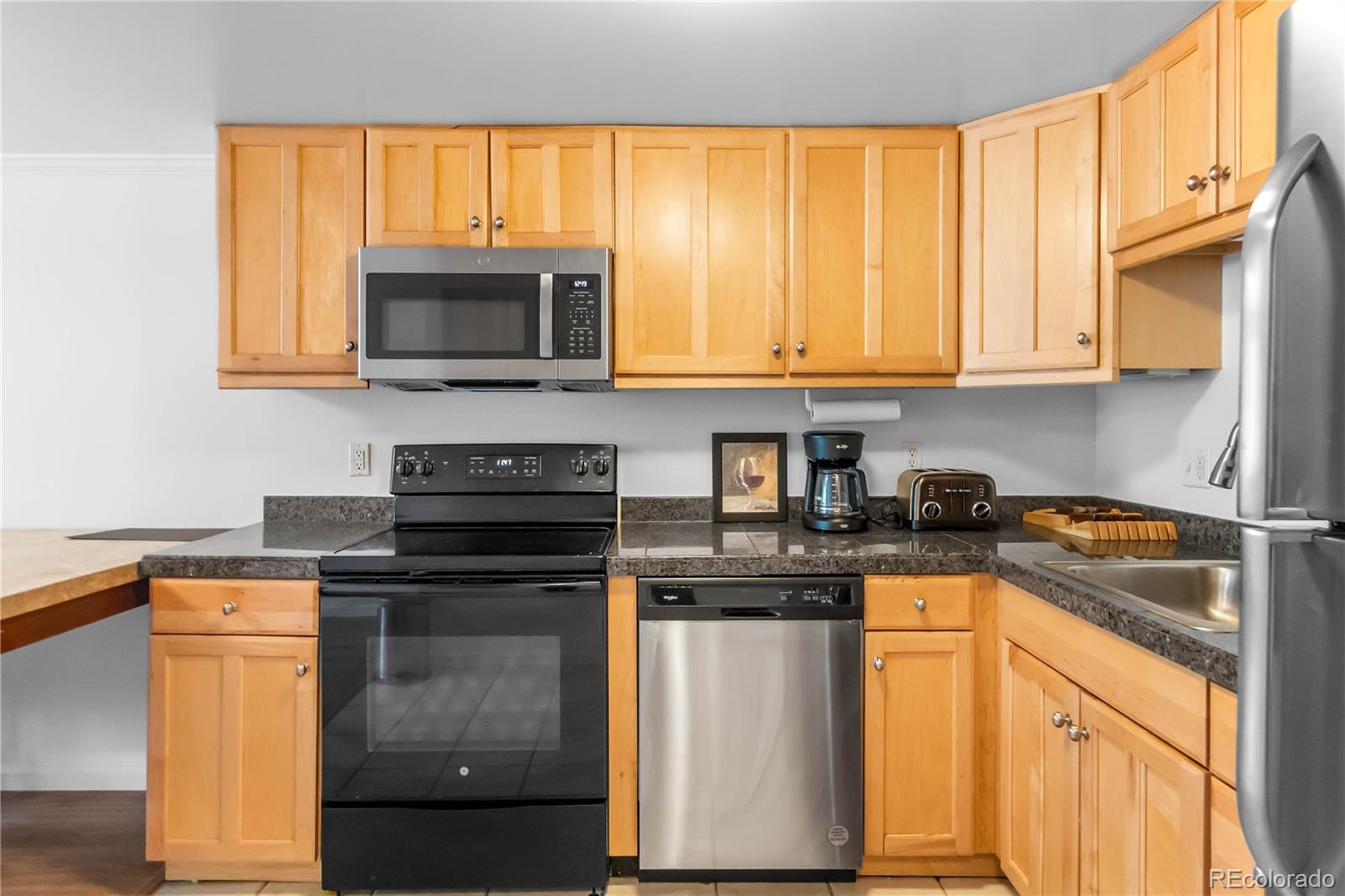 969 S Pearl Street Unit: 103
