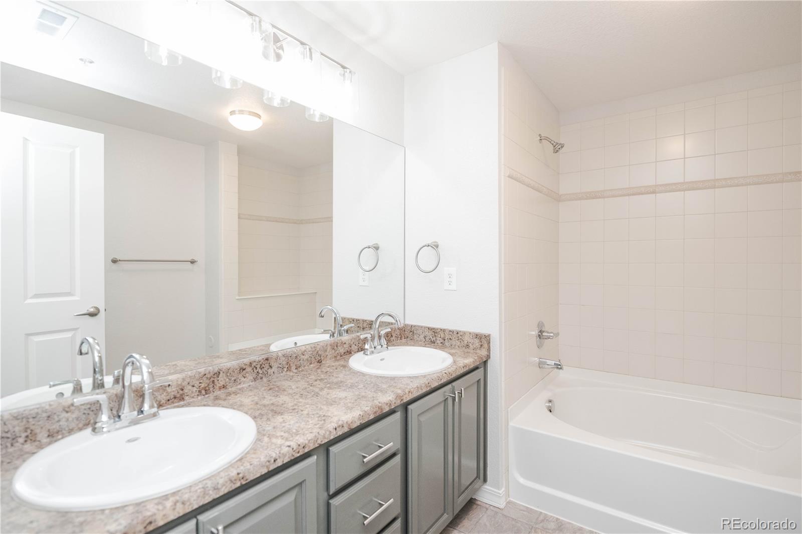8779 S Kipling Way Unit: 102