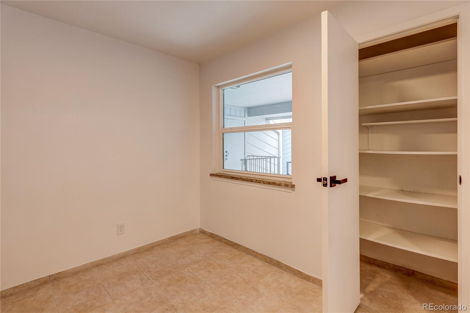 2365 E Geddes Avenue Unit: B22