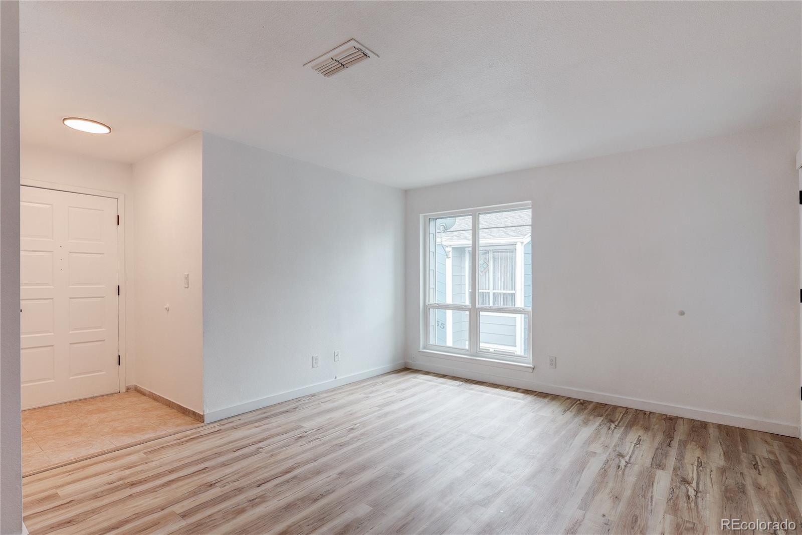 2365 E Geddes Avenue Unit: B22