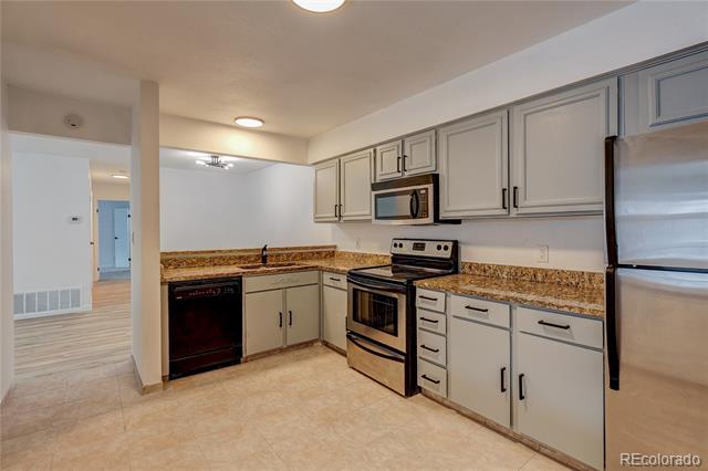 2365 E Geddes Avenue Unit: B22