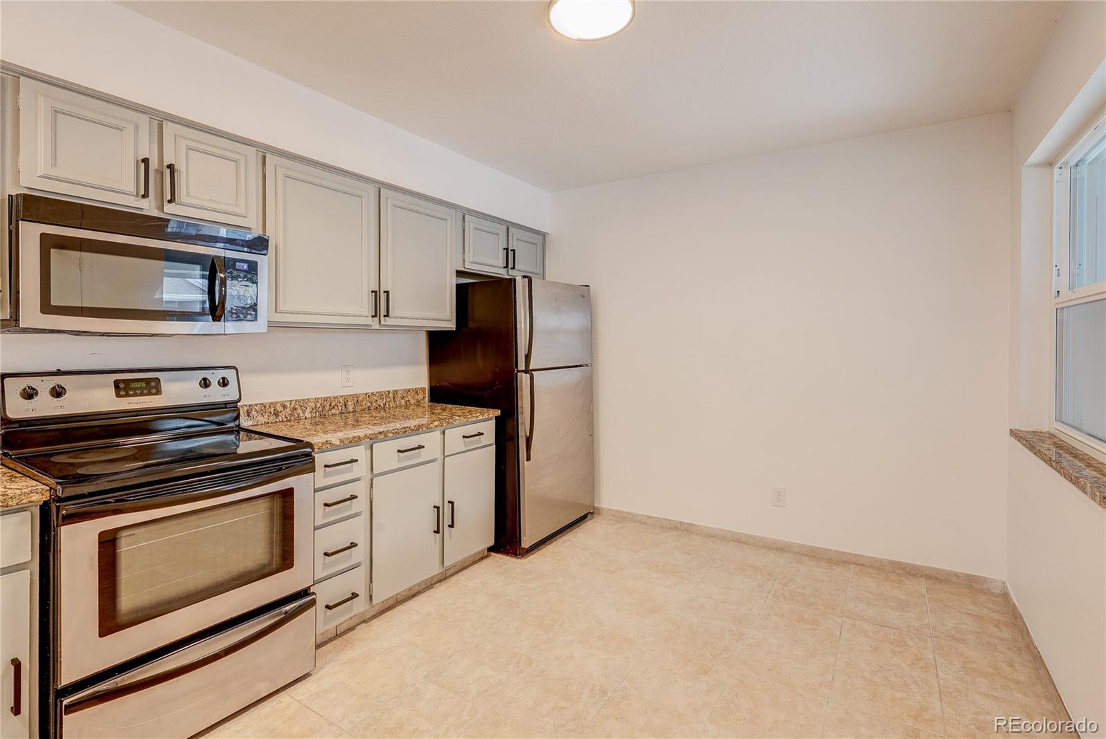 2365 E Geddes Avenue Unit: B22