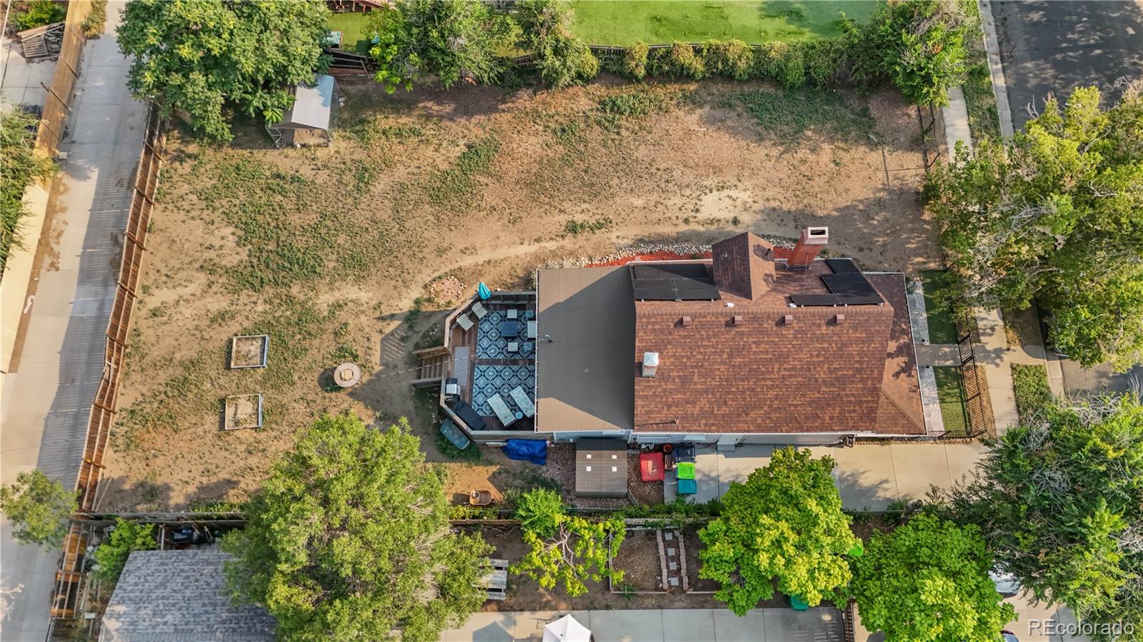 1620 Dallas Street