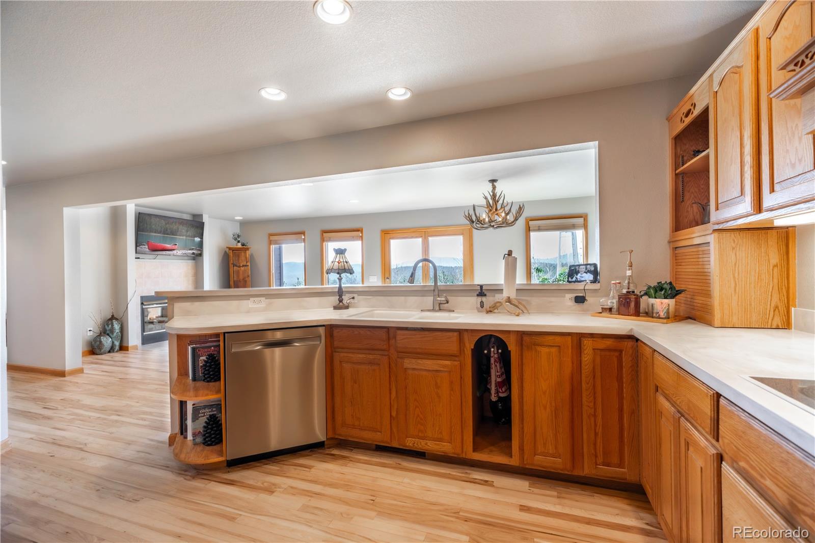 318 Road D
