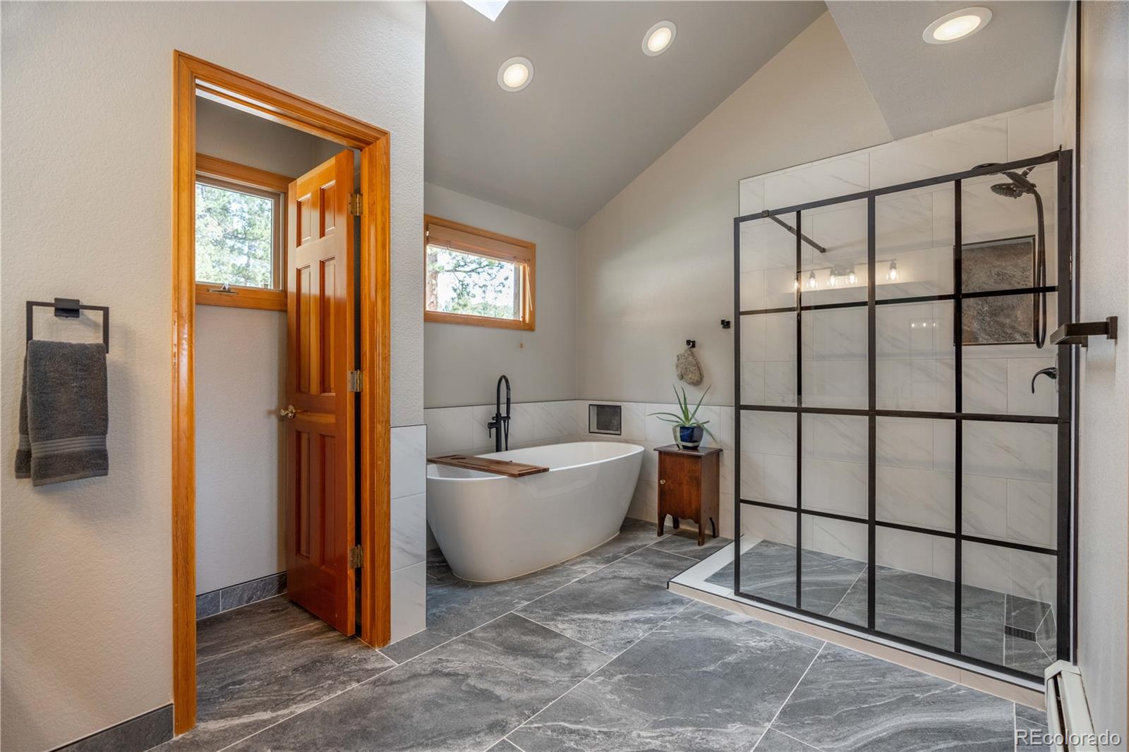318 Road D