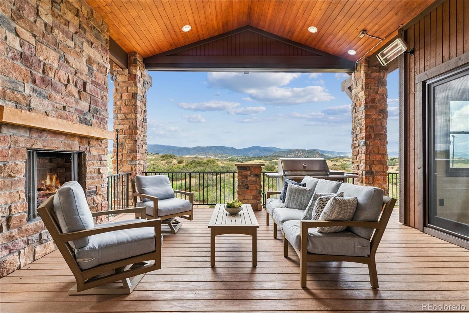 3013 Bears Den Drive