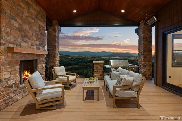 3013 Bears Den Drive