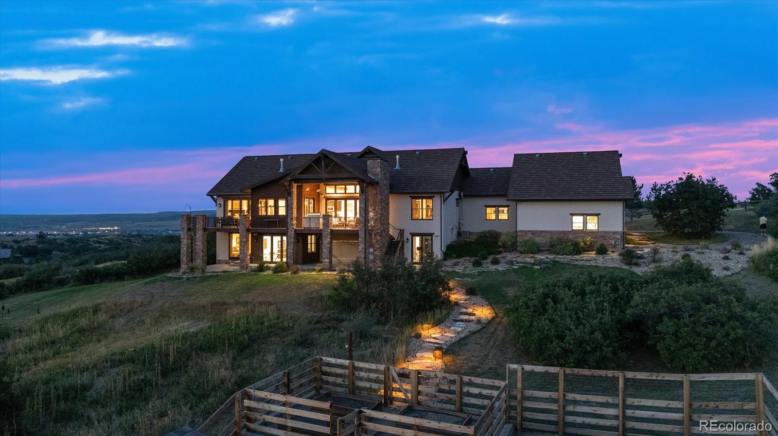 3013 Bears Den Drive