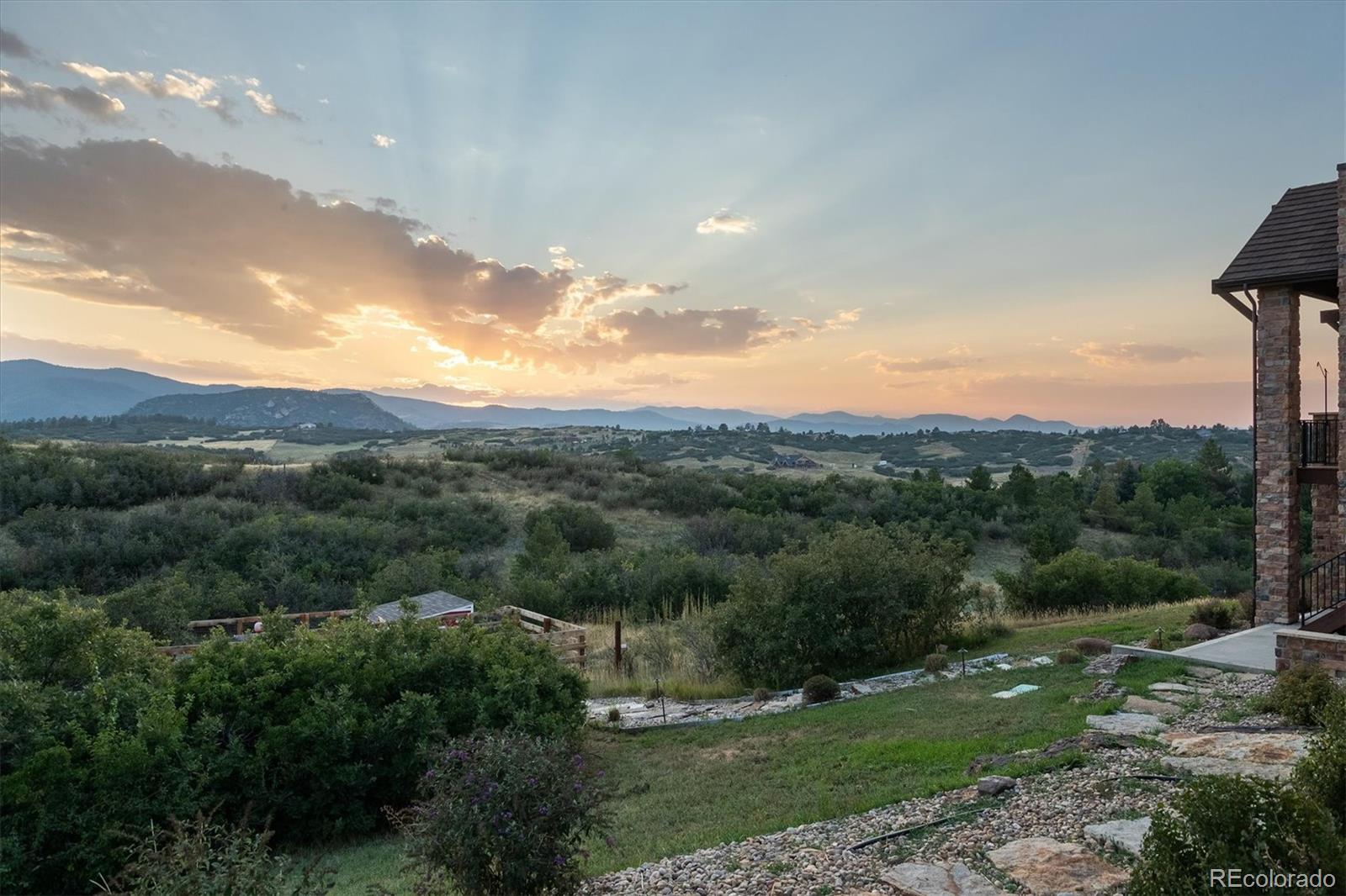 3013 Bears Den Drive