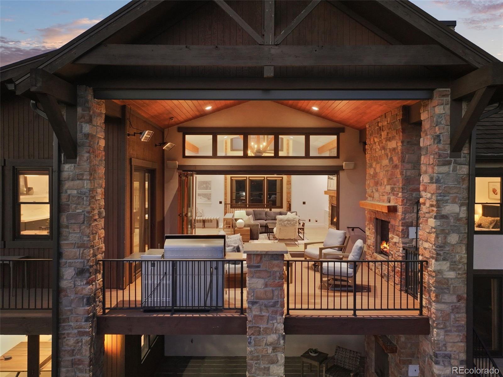 3013 Bears Den Drive