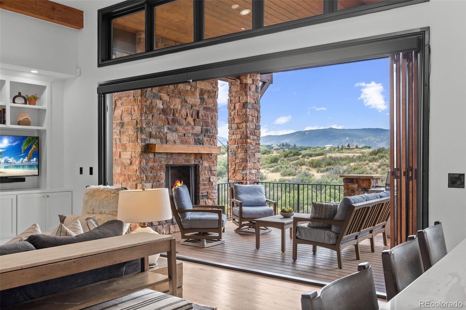 3013 Bears Den Drive