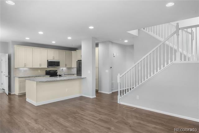 26843 E Easter Place