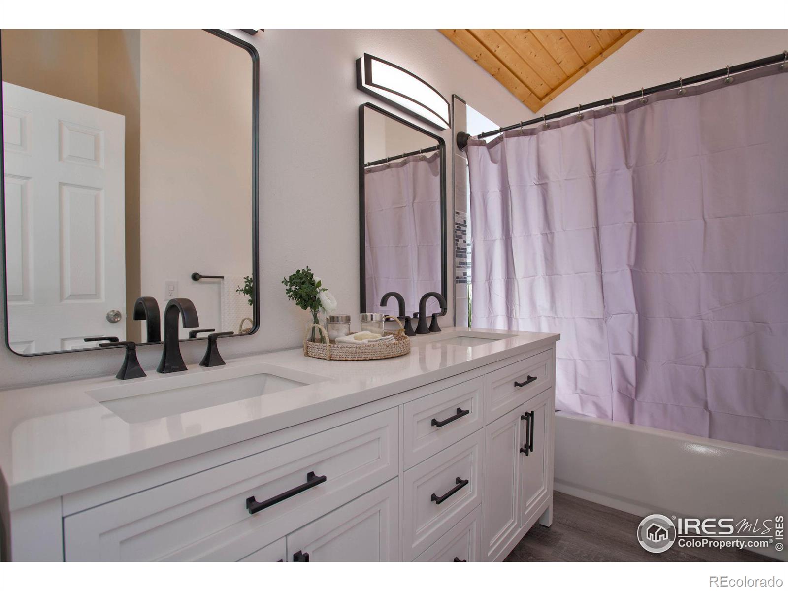 23546 Pondview Place