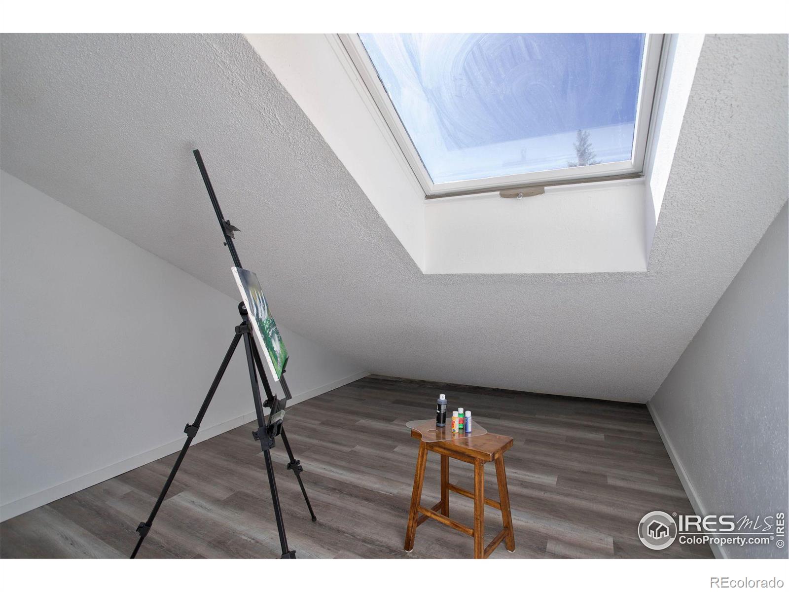 23546 Pondview Place