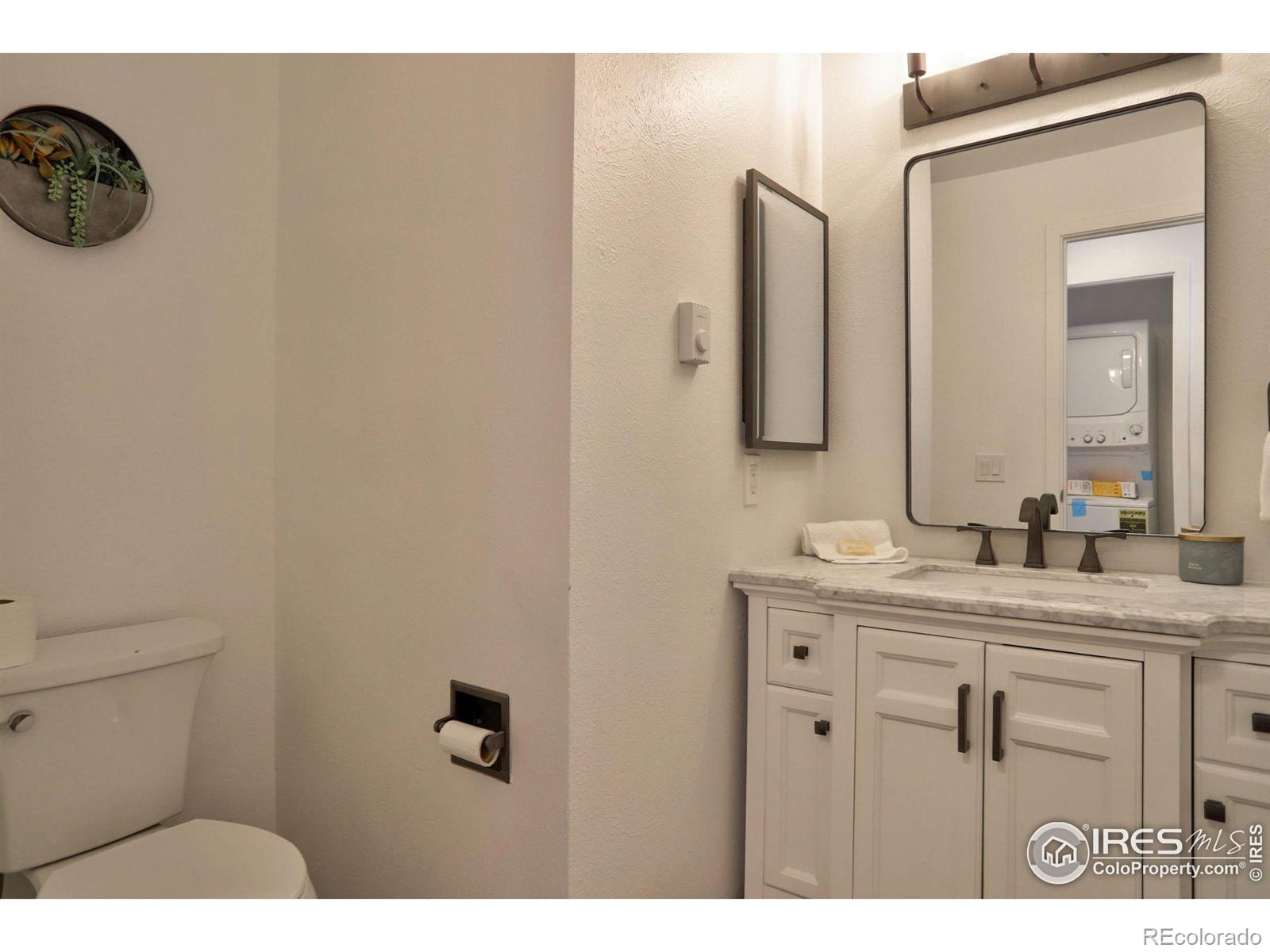 23546 Pondview Place