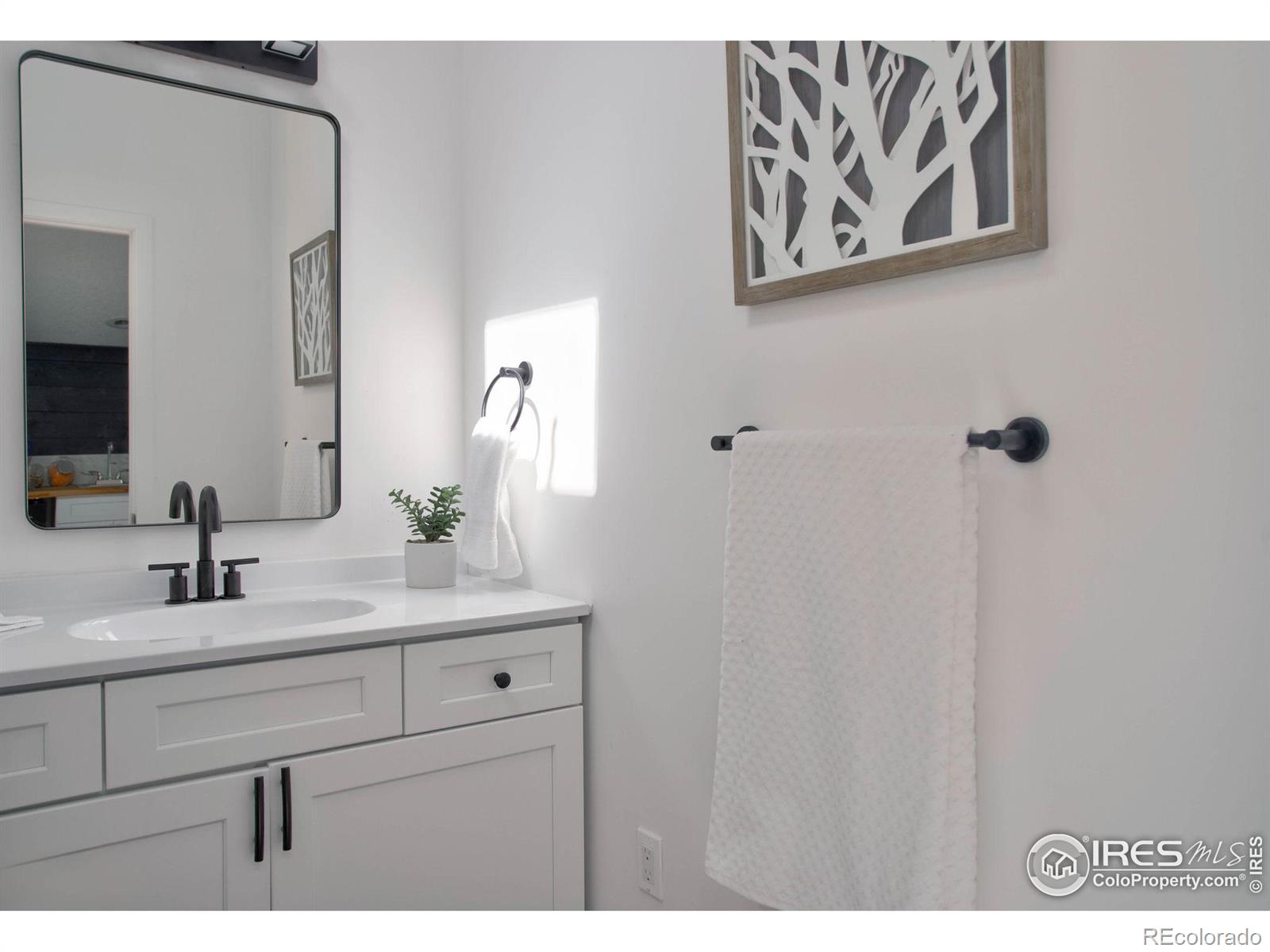 23546 Pondview Place