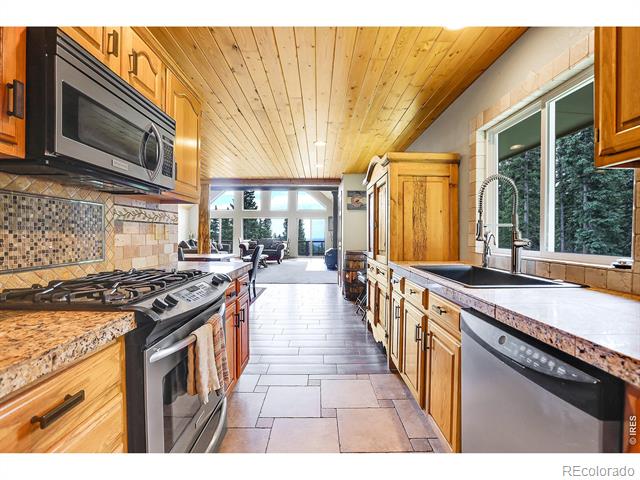 1176 Raven Ridge Road
