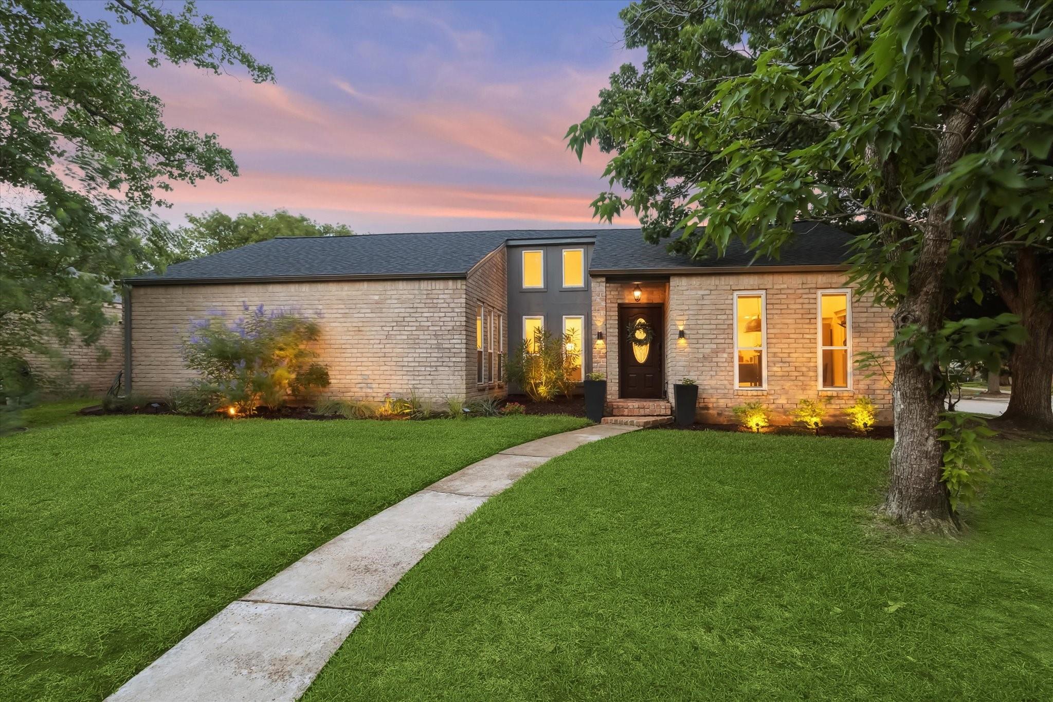 2227 Holly Knoll Street