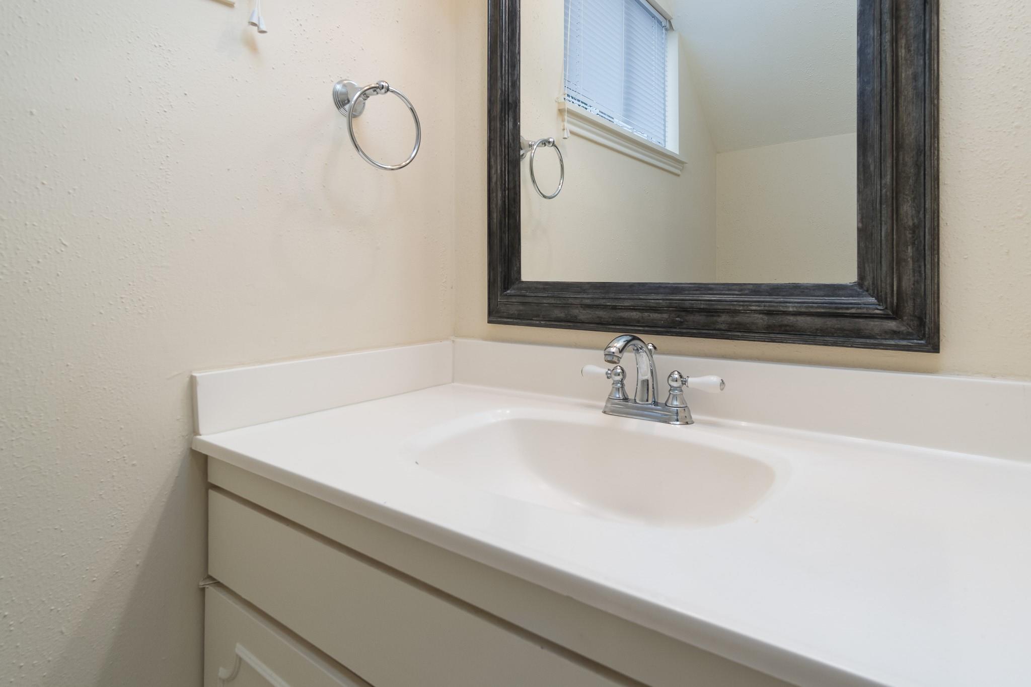 2315 Swift Boulevard