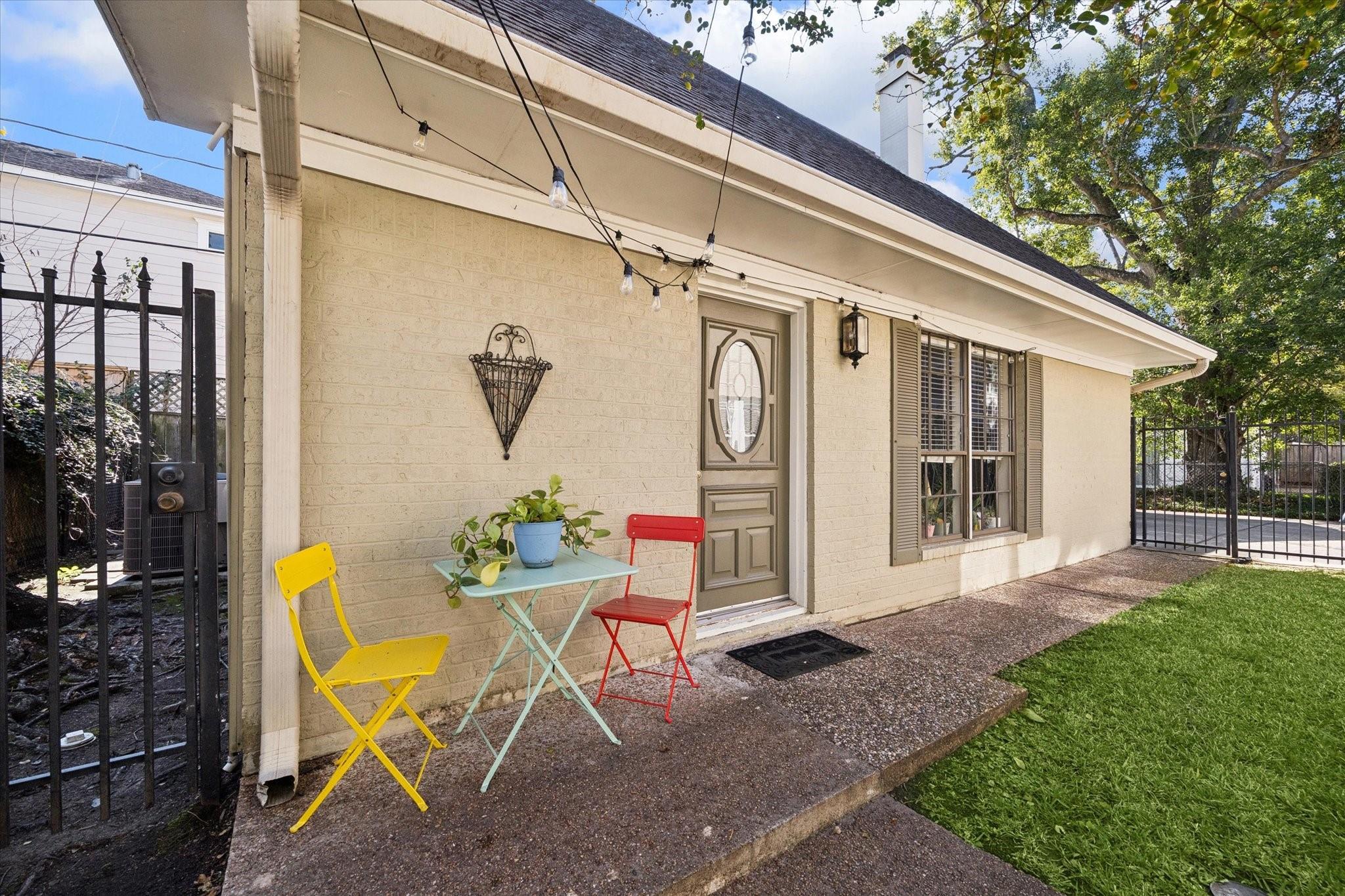 2315 Swift Boulevard