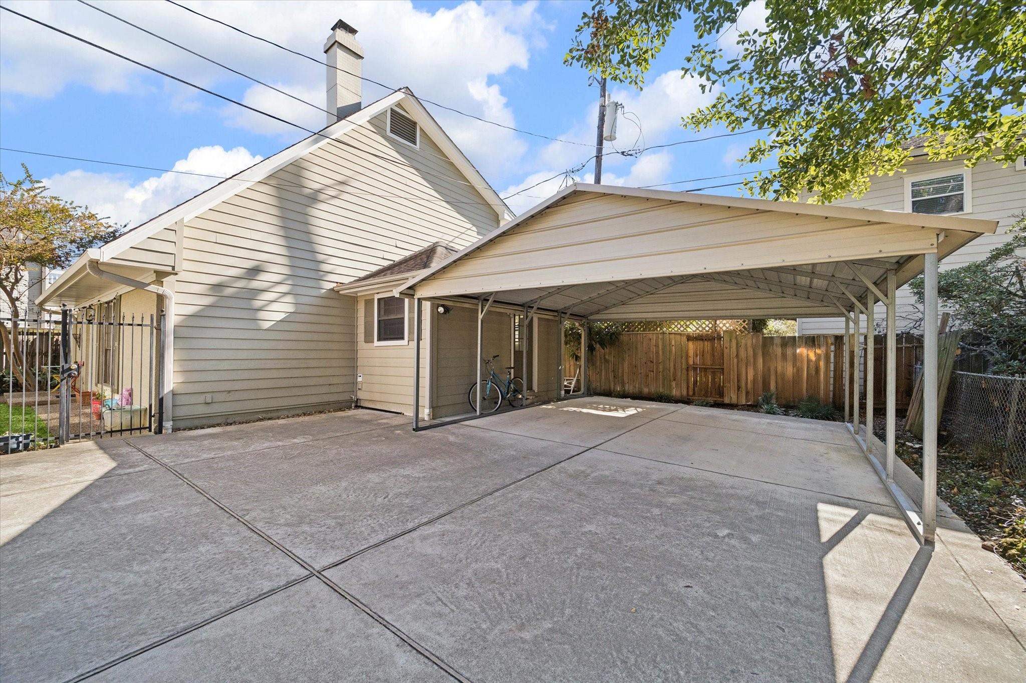 2315 Swift Boulevard