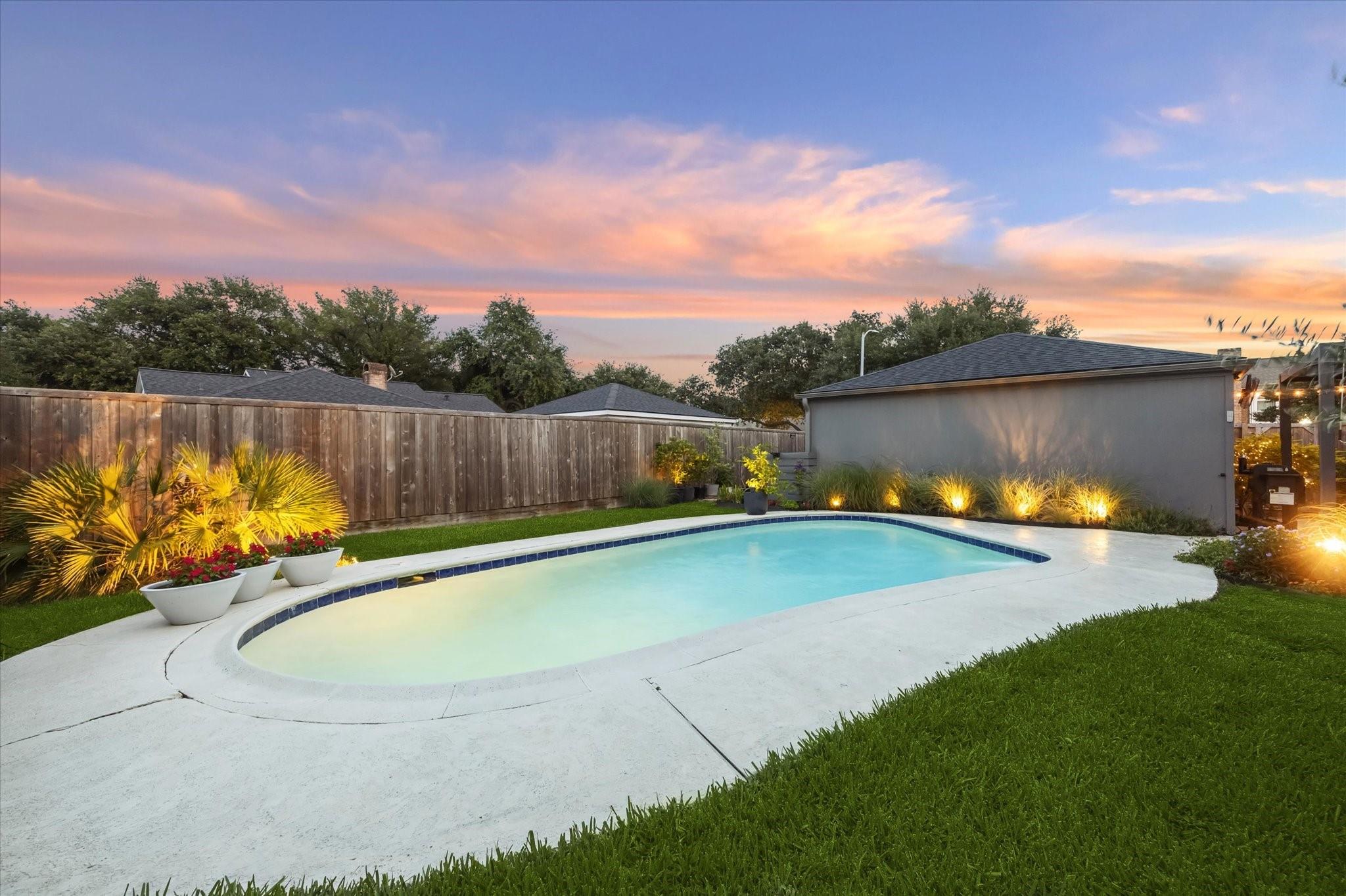 2227 Holly Knoll Street