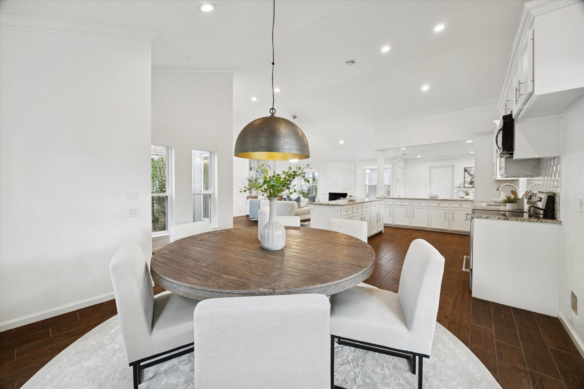 2227 Holly Knoll Street