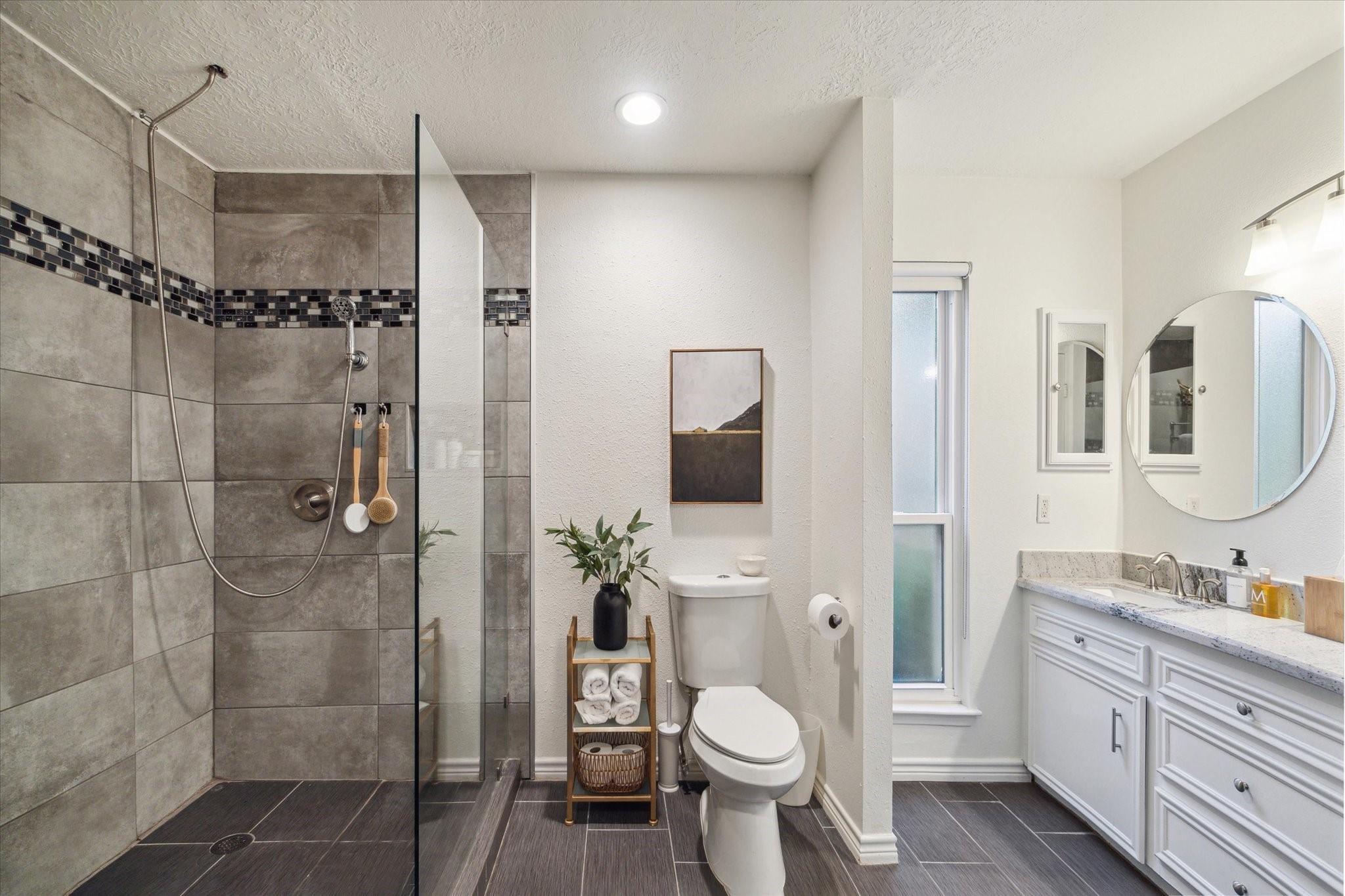 2227 Holly Knoll Street