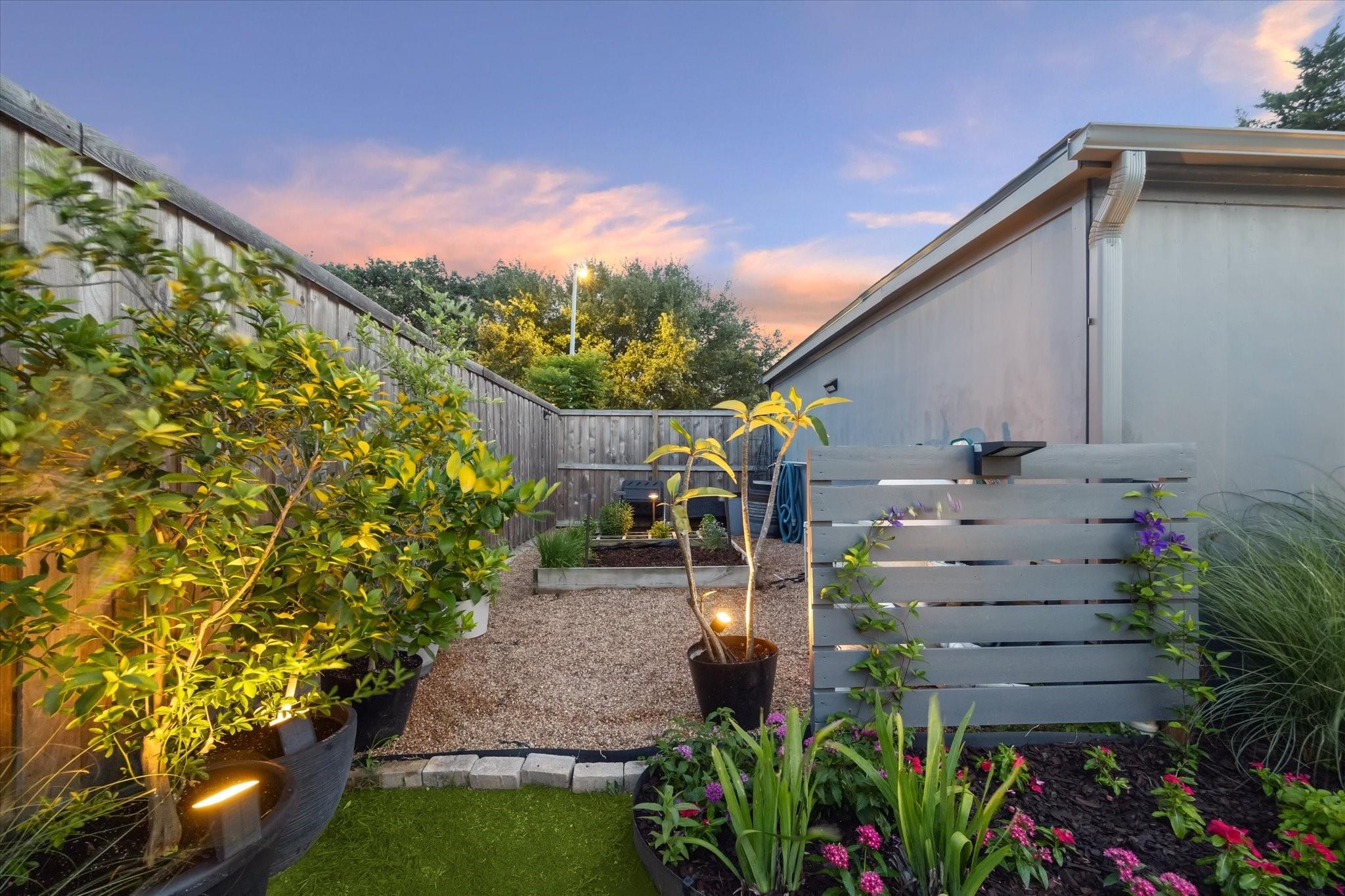 2227 Holly Knoll Street