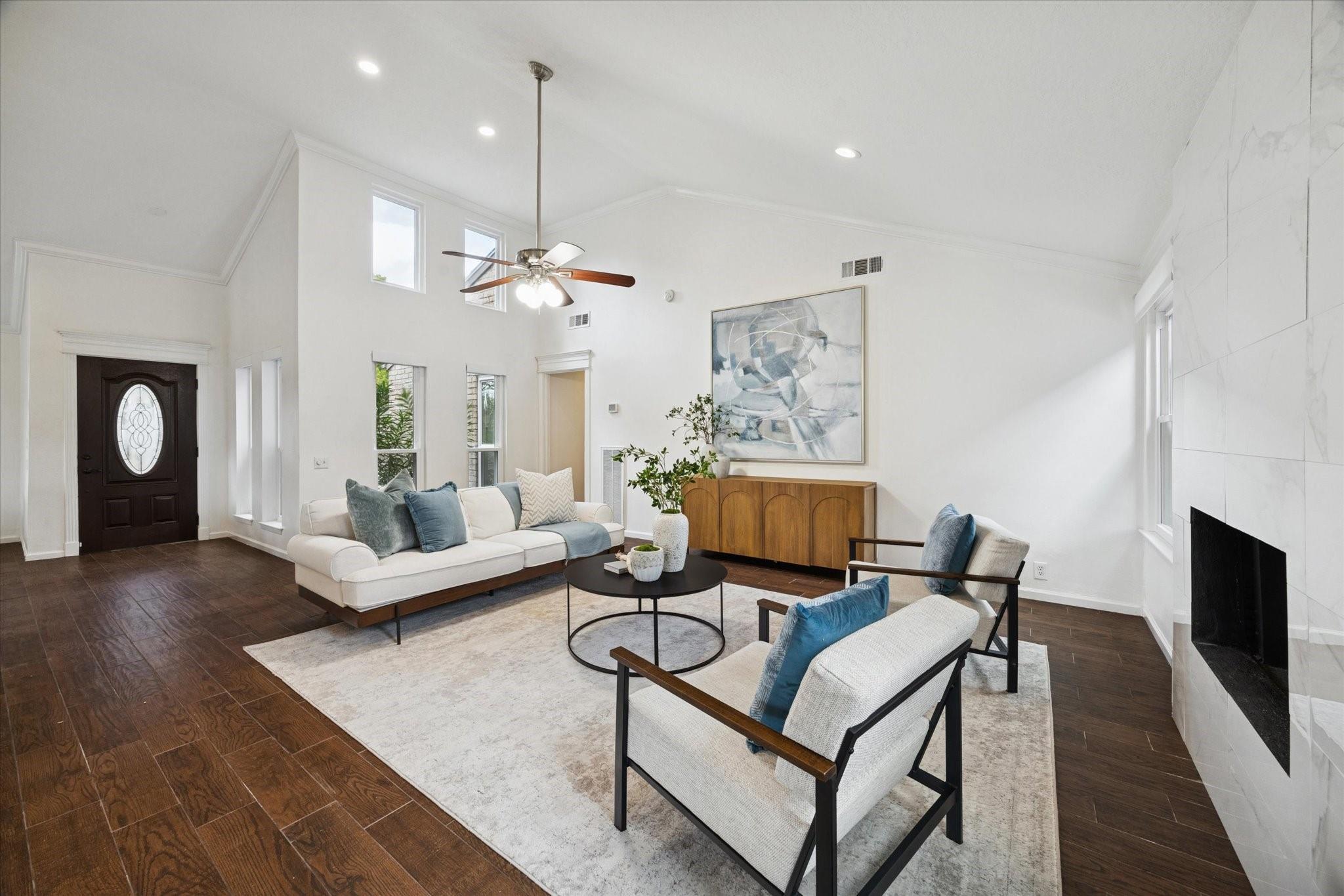 2227 Holly Knoll Street